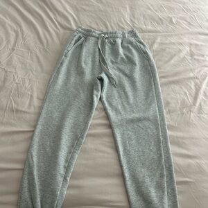Fabletics High-Waisted Gray Joggers Sweatpants Size S